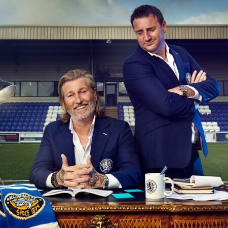 Robbie Savage Leads Macclesfield FC to National League North Promotion