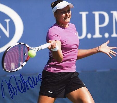 Nadia Petrova to Present Tennis Book ‘Tennis. Methodological Recommendations’