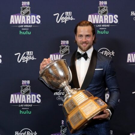 NHL Awards: Leaders for Hart, Norris, and Calder Trophies