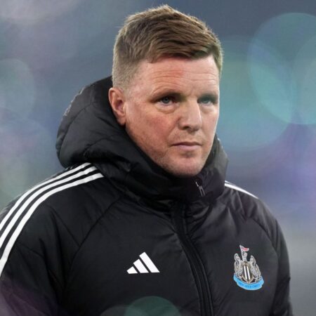Newcastle’s Eddie Howe Still Hospitalized with Pneumonia, To Miss More Games
