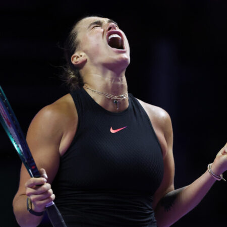 Aryna Sabalenka Defeats Jasmine Paolini to Reach Stuttgart Final