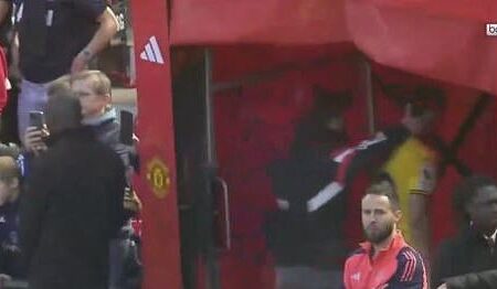 ‘He is replacing Garnacho’ – Man Utd Fans Think Amorim ‘Tapped Up’ Wolves Star