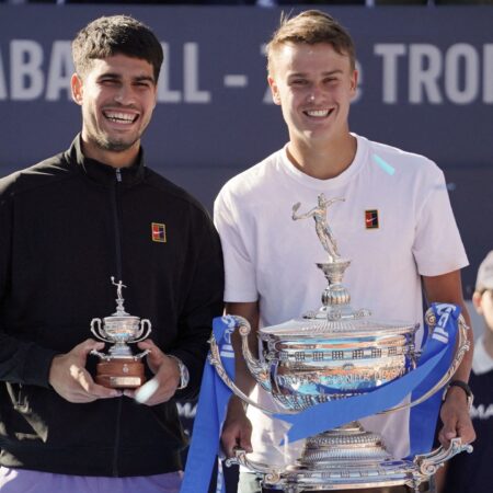 Carlos Alcaraz Congratulates Holger Rune on Barcelona Victory