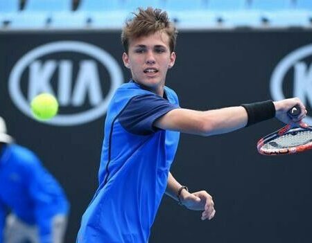 Hungarian Zsombor Piros Triumphs at Ostrava Challenger