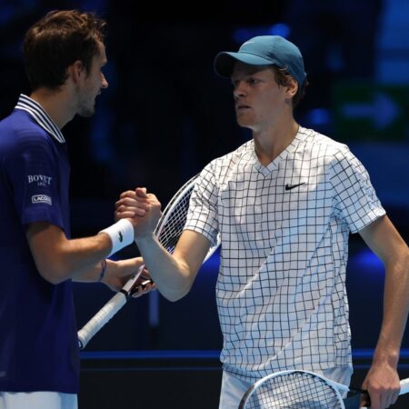 Medvedev Confident in Sinner’s Quick Return to Form, Discusses Rome Prep