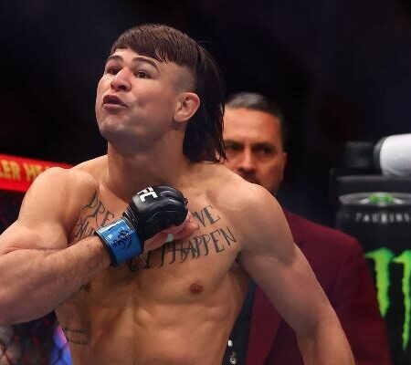 Diego Lopez Weighs in on UFC Featherweight Title Picture