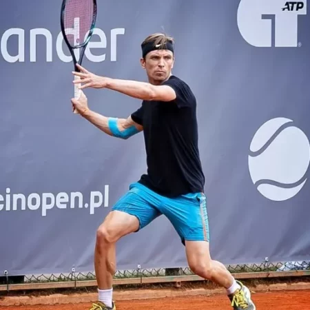 Alexey Vatutin Exits Oeiras Challenger in First Round