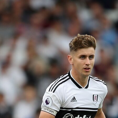 Wrexham Reportedly Pursuing Fulham Captain Tom Cairney