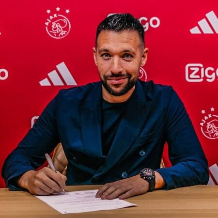 Francesco Farioli Resigns as Ajax Manager Following Title Near Miss, Fuels Tottenham Speculation
