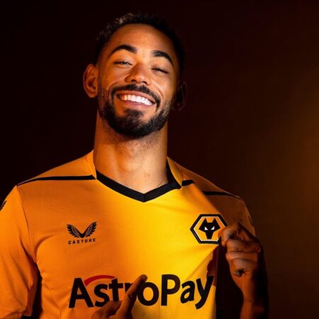 Manchester United Set to Sign Wolves Forward Matheus Cunha
