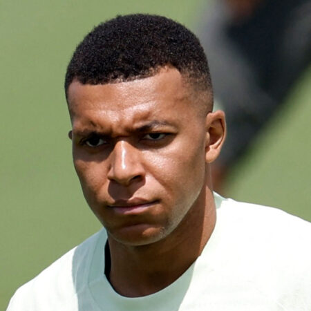 Kylian Mbappe Faces Fan Worry After Significant Weight Loss Due to Virus