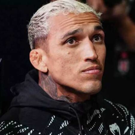 Оливейра отказался от боя с Гамротом