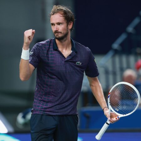 Daniil Medvedev’s Shanghai Masters Triumph: Alexey Selivanenko’s Assessment