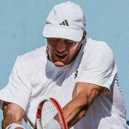 Валенсия: Ян Чоински завоевал четвёртый “Челленджер” титул в сезоне