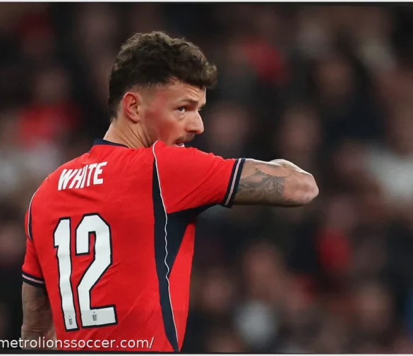 Jordan Henderson Affirms England Squad’s Unwavering Backing for Ben White Amid Wembley Criticism