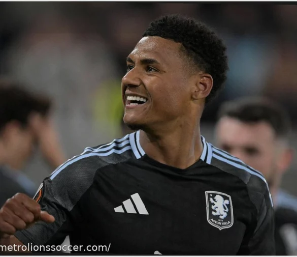 Дубль Уоткинса приблизил Астон Виллу к полуфиналу Лиги Европы